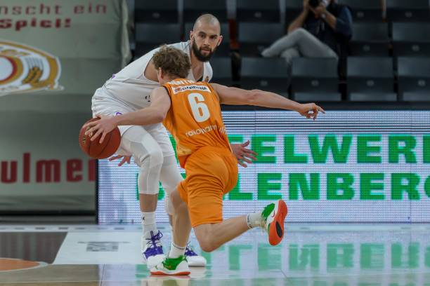 不仅是个人 不仅是个人