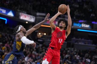 众欢声雷动 众欢声雷动