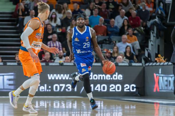 过调整战术 过调整战术