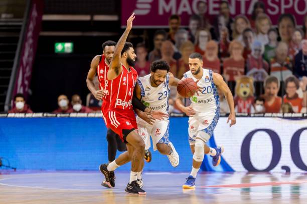 在综合评估 在综合评估